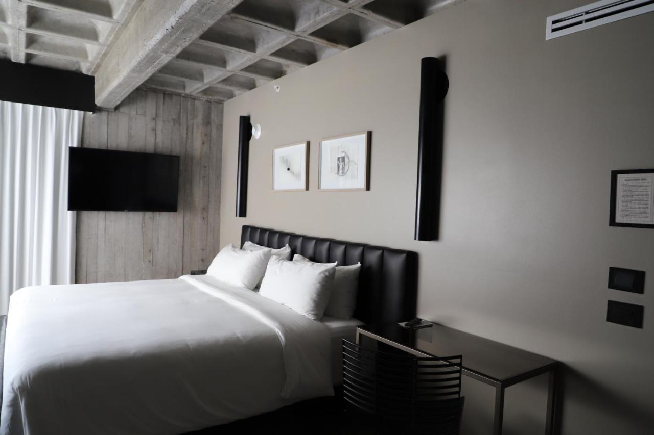 Bellwort Hotel Guadalajara Extérieur photo