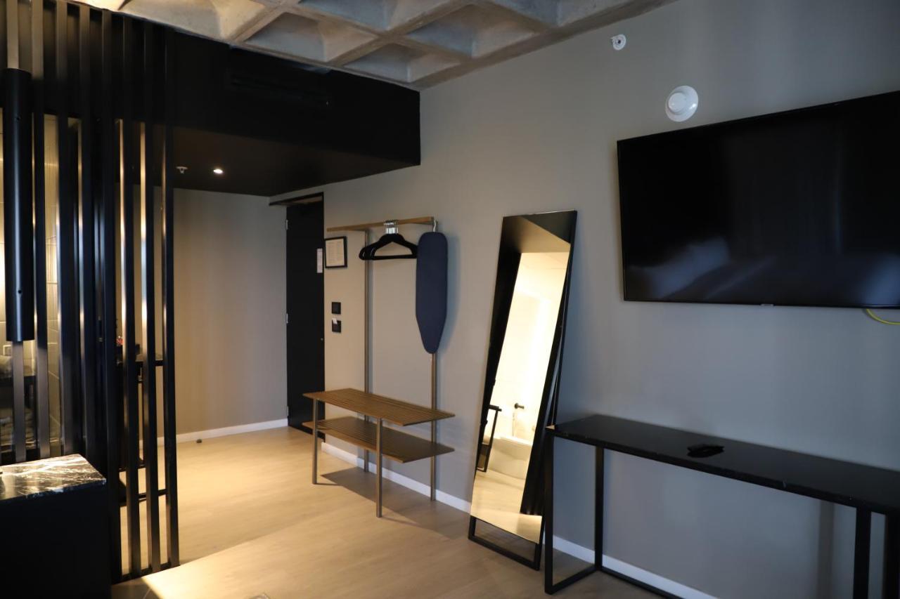 Bellwort Hotel Guadalajara Extérieur photo
